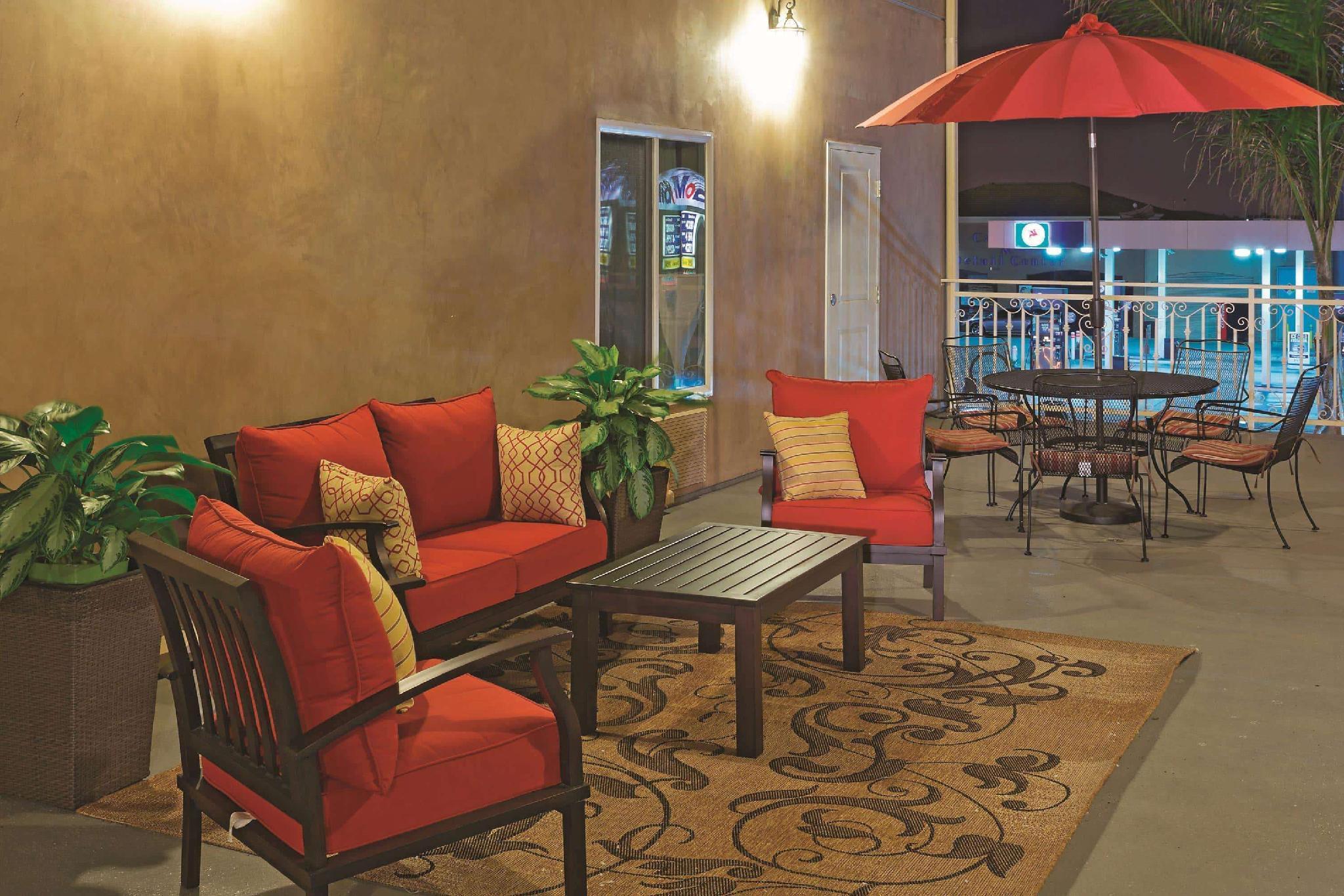 La Quinta By Wyndham Inglewood Hotel Екстериор снимка